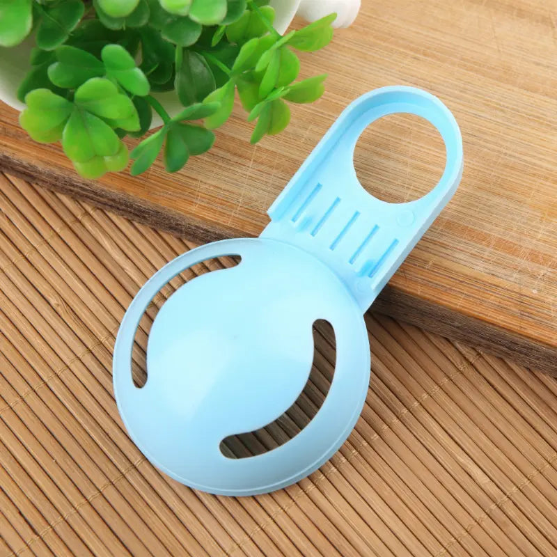 Creative Egg White Separator Kitchen Baking Tool (1PC)