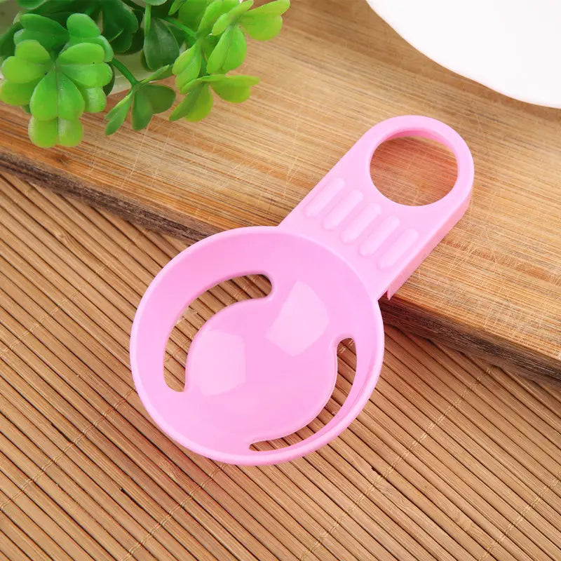 Creative Egg White Separator Kitchen Baking Tool (1PC)